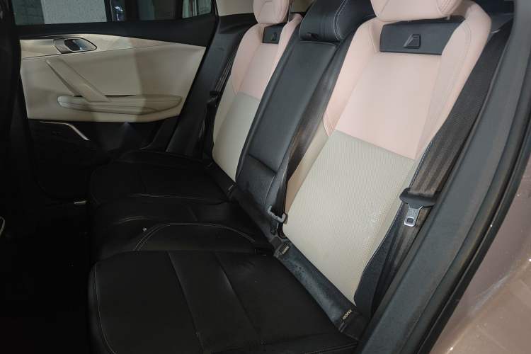 Used Lynk & Co 06 2023 Remix 1.5T Shero Left Rear Seat