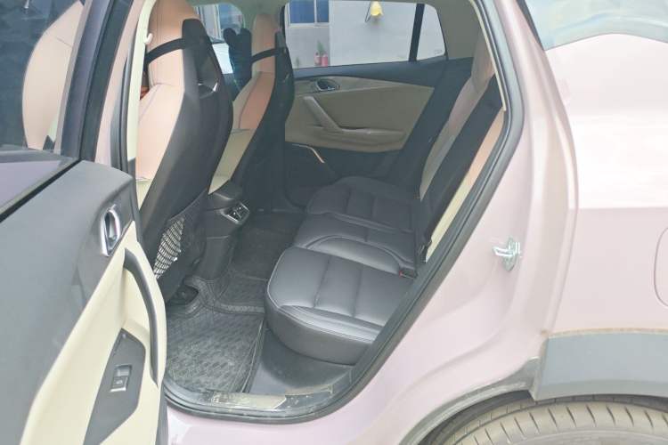 Used Lynk & Co 06 2023 Remix 1.5T Hero Left Rear Seat
