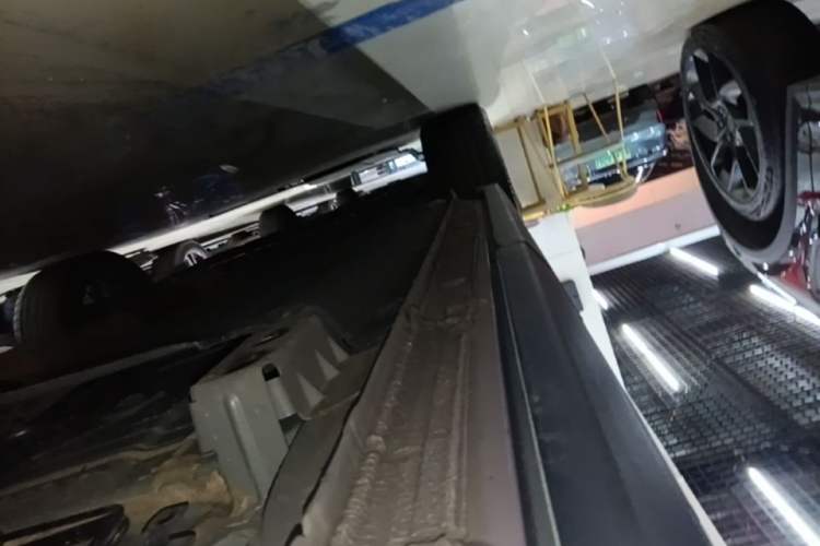 Used Lynk & Co 06 2023 Remix 1.5T Shero Left Side Sill