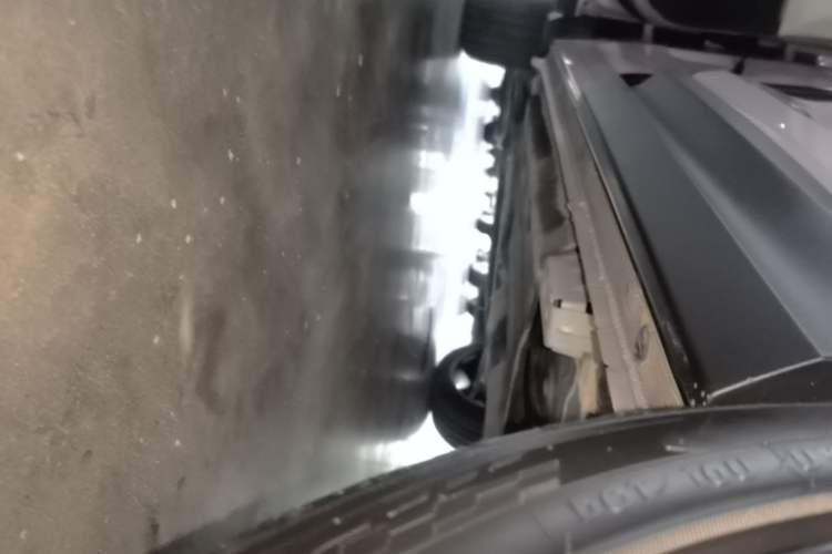 Used Lynk & Co 06 2023 Remix 1.5T Shero Left Side Sill