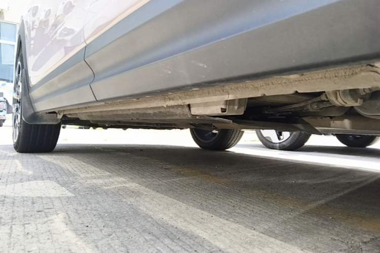 Used Lynk & Co 06 2023 Remix 1.5T Shero Left Side Sill