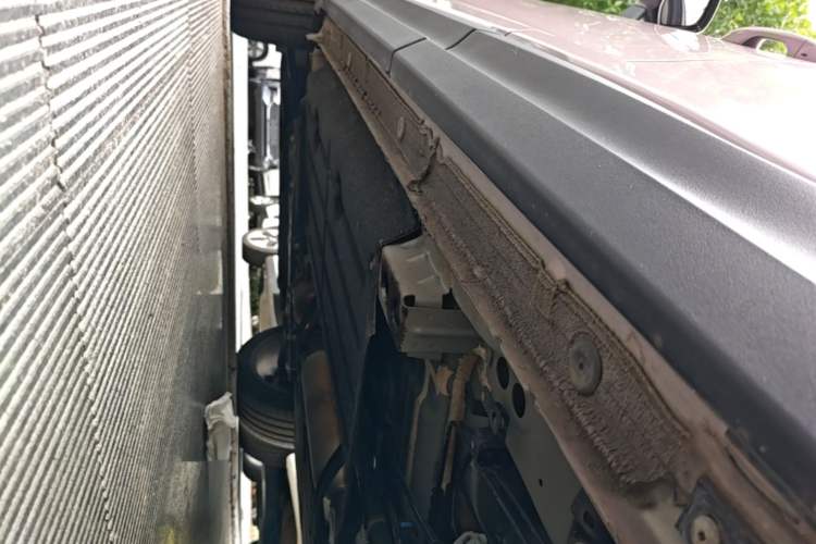 Used Lynk & Co 06 2023 Remix 1.5T Shero Left Side Sill