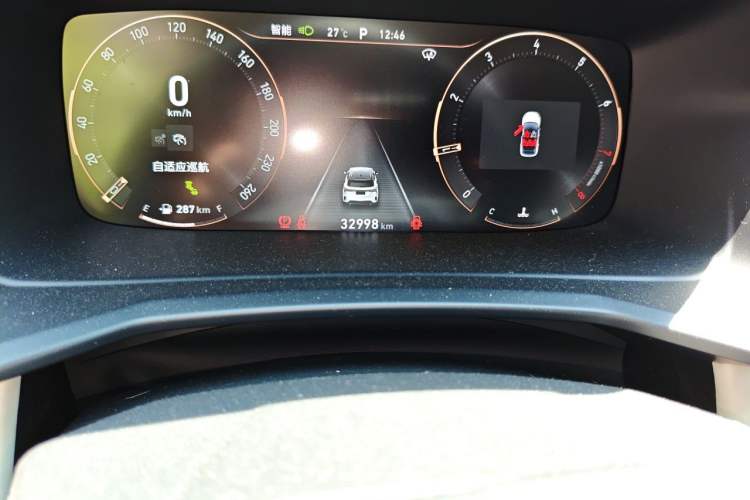 Used Lynk & Co 06 2023 Remix 1.5T Shero Odometer Close Up