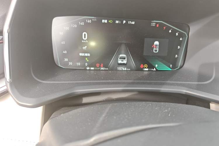 Used Lynk & Co 06 2023 Remix 1.5T Shero Odometer Close Up