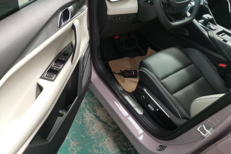 Used Lynk & Co 06 2023 Remix 1.5T Shero Driver Seat