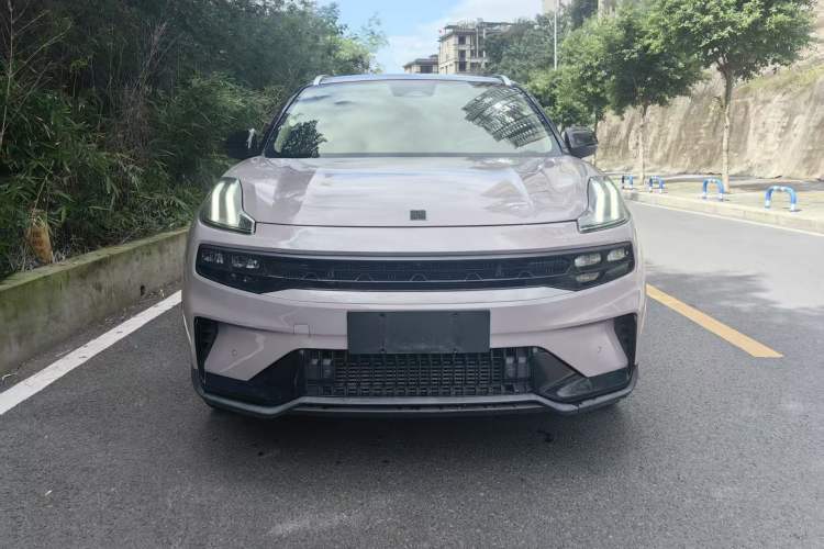 Used Lynk & Co 06 2023 Remix 1.5T Shero Exterior 1