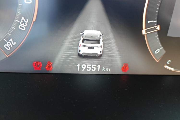 Used Lynk & Co 06 2023 Remix 1.5T Shero Odometer Close Up