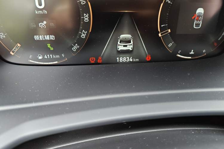 Used Lynk & Co 06 2023 Remix 1.5T Shero Odometer Close Up