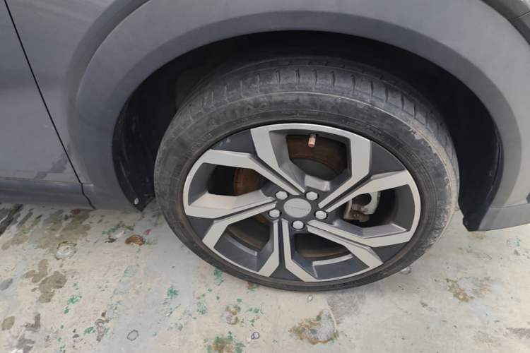 Used Lynk & Co 06 2023 Remix 1.5T Hero Right Front Wheel Hub