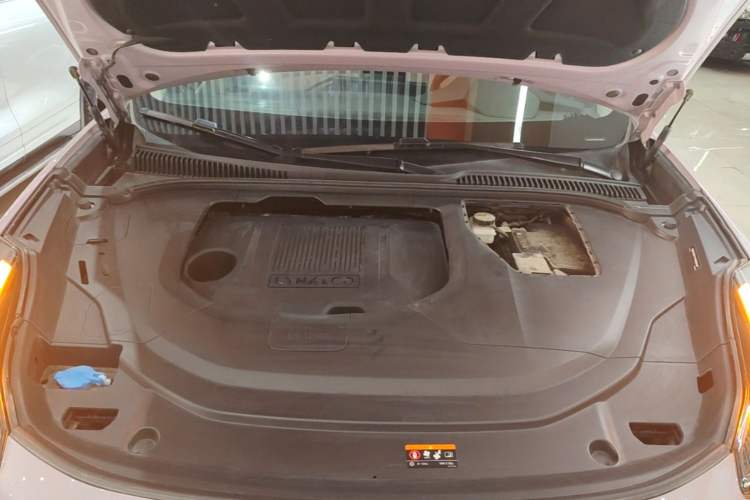 Used Lynk & Co 06 2023 Remix 1.5T Shero Engine Bay