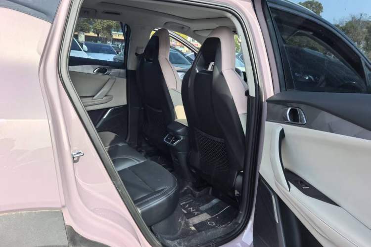 Used Lynk & Co 06 2023 Remix 1.5T Shero Interior 5