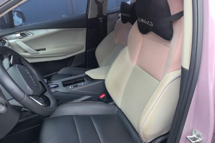 Used Lynk & Co 06 2023 Remix 1.5T Shero Left Front Seat