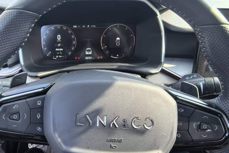 Used Lynk & Co 06 2023 Remix 1.5T Shero Odometer Close Up