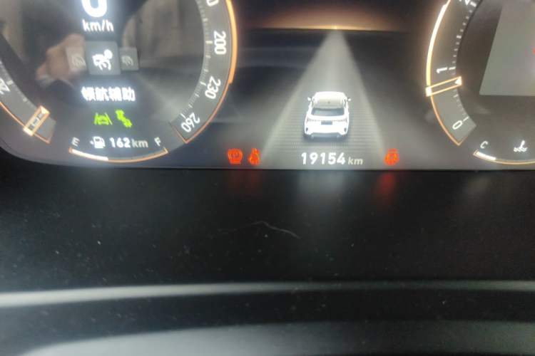 Used Lynk & Co 06 2023 Remix 1.5T JinPro Odometer Close Up