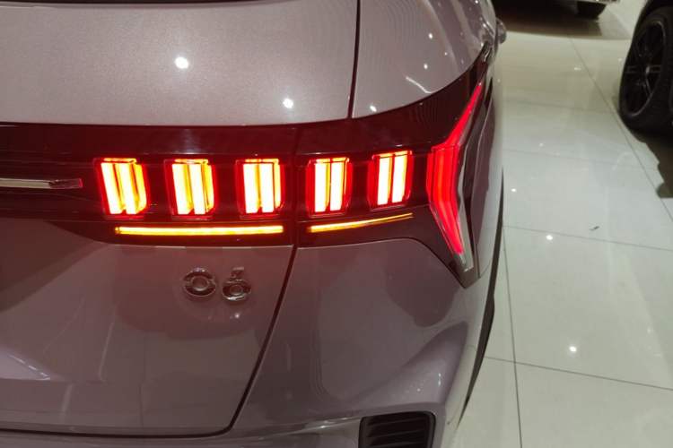 Used Lynk & Co 06 2023 Remix 1.5T Shero Right Rear Taillight