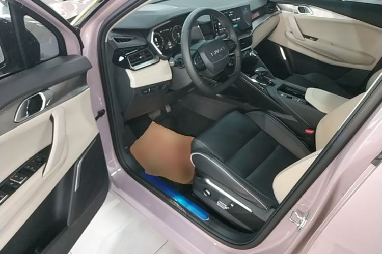 Used Lynk & Co 06 2023 Remix 1.5T Shero Driver Seat