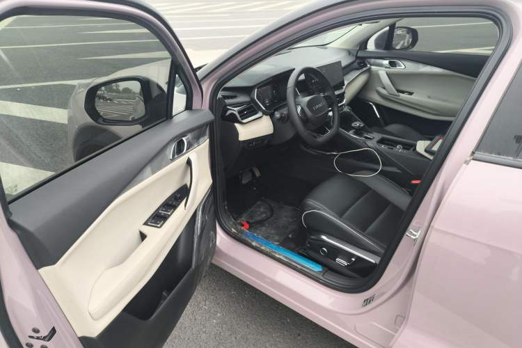 Used Lynk & Co 06 2023 Remix 1.5T Shero Driver Seat