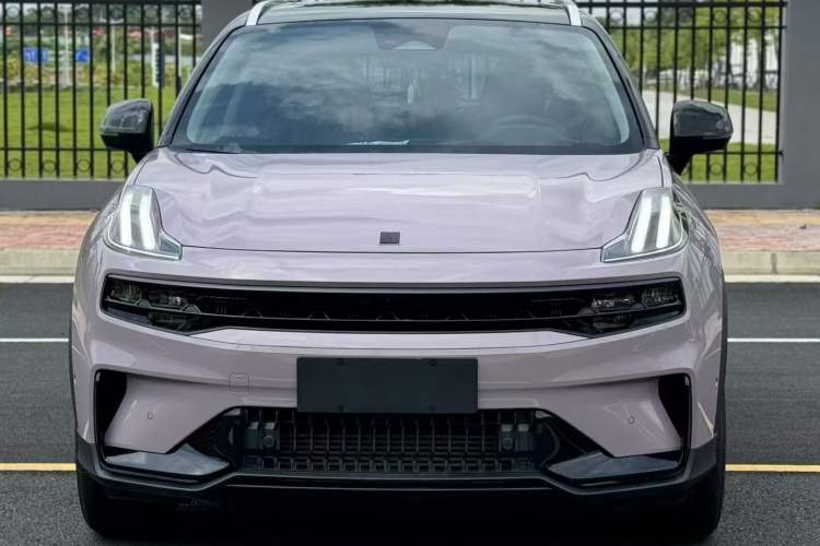 Used Lynk & Co 06 2023 Remix 1.5T Shero Exterior 1