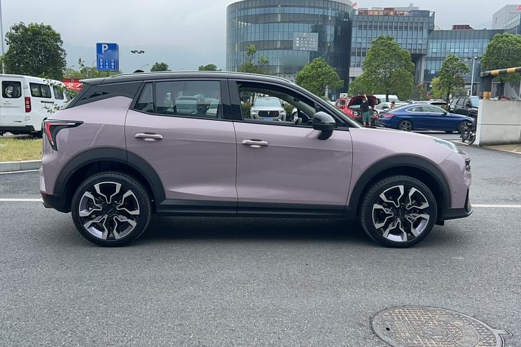 Used Lynk & Co 06 2023 Remix 1.5T Shero Exterior 2
