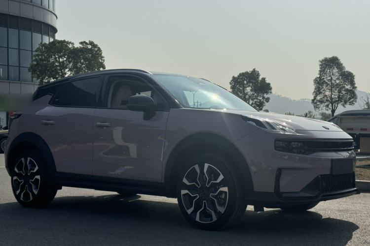 Used Lynk & Co 06 2023 Remix 1.5T Shero Exterior 2