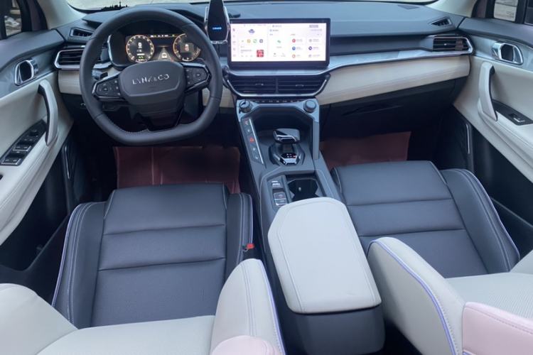 Used Lynk & Co 06 2023 Remix 1.5T Shero Interior 1