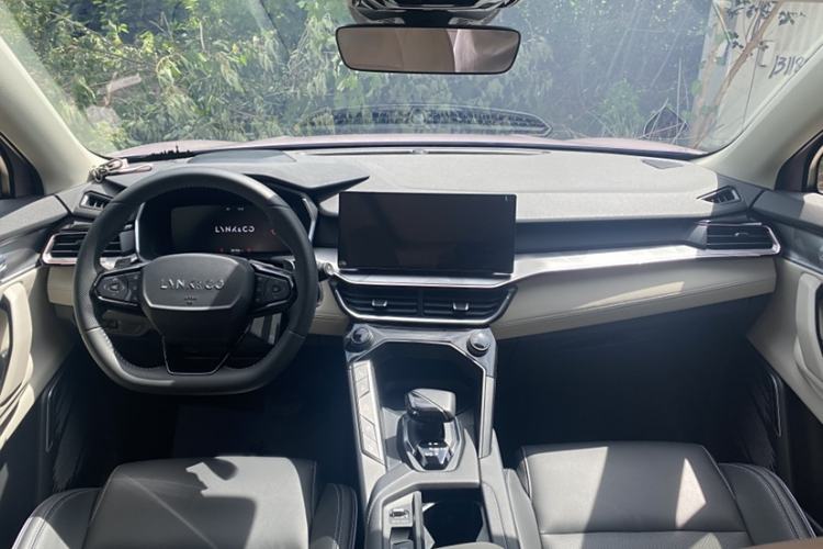 Used Lynk & Co 06 2023 Remix 1.5T Shero Interior 1