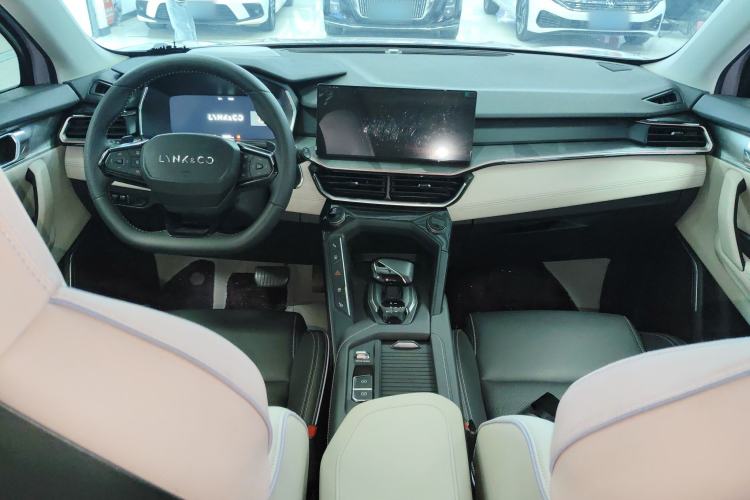 Used Lynk & Co 06 2023 Remix 1.5T Shero Interior 2