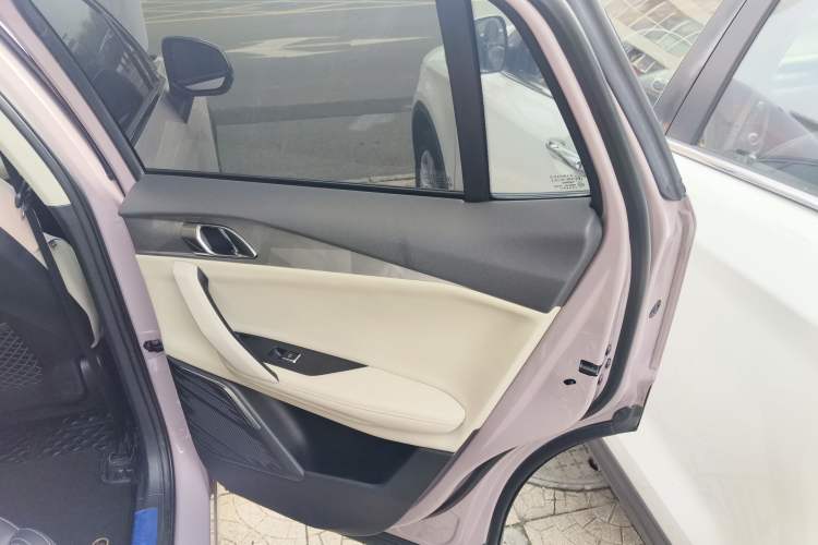 Used Lynk & Co 06 2023 Remix 1.5T Shero Interior 6