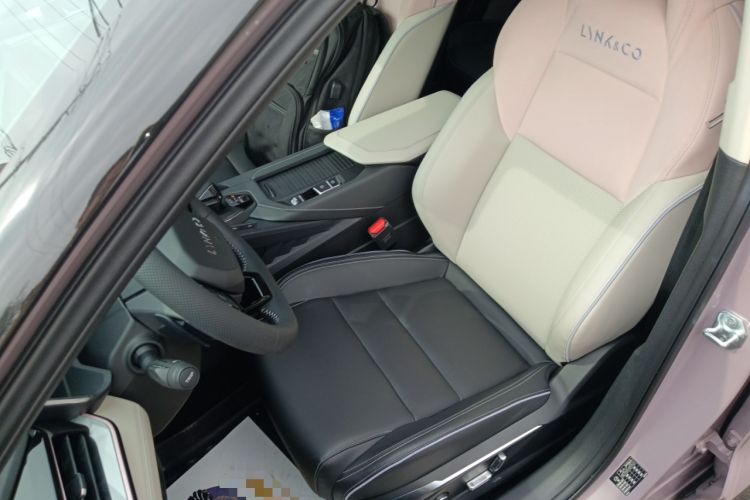 Used Lynk & Co 06 2023 Remix 1.5T Shero Left Front Seat