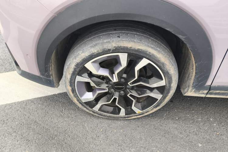 Used Lynk & Co 06 2023 Remix 1.5T Shero Left Front Wheel Hub