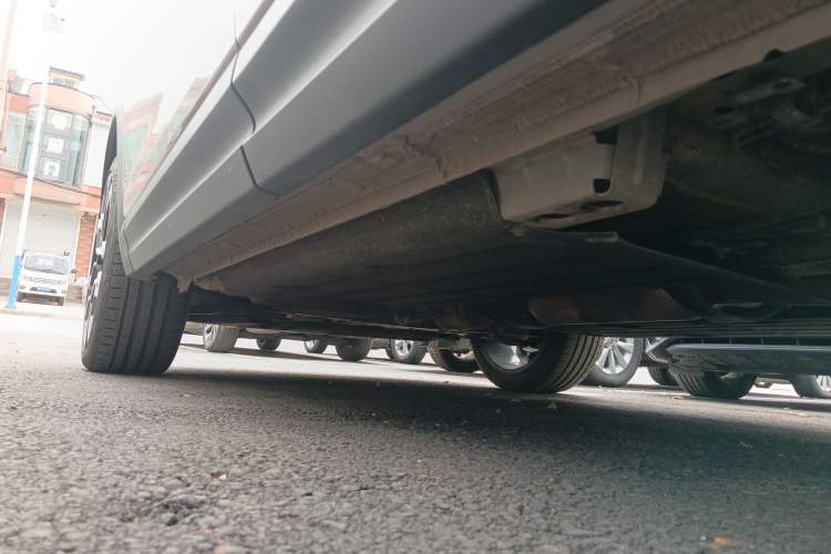 Used Lynk & Co 06 2023 Remix 1.5T Shero Left Side Sill