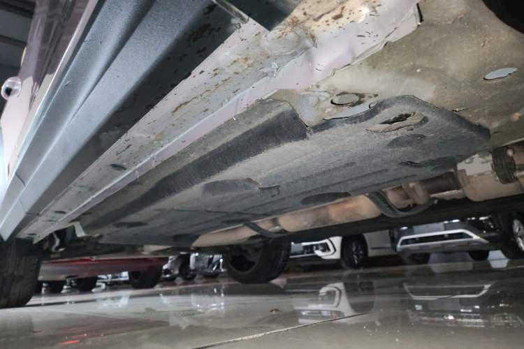 Used Lynk & Co 06 2023 Remix 1.5T Shero Right Side Sill