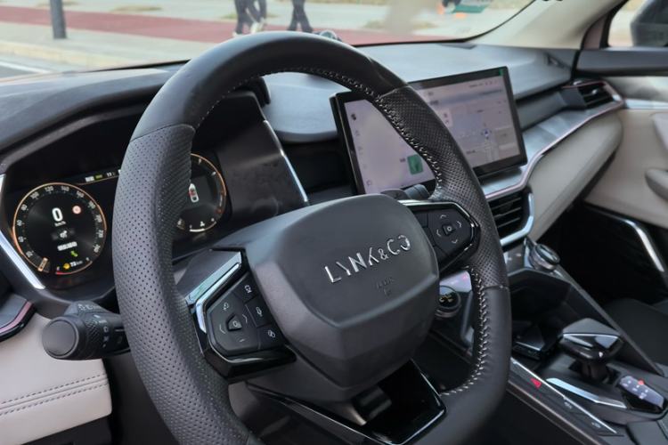 Used Lynk & Co 06 2023 Remix 1.5T Shero Steering Wheel