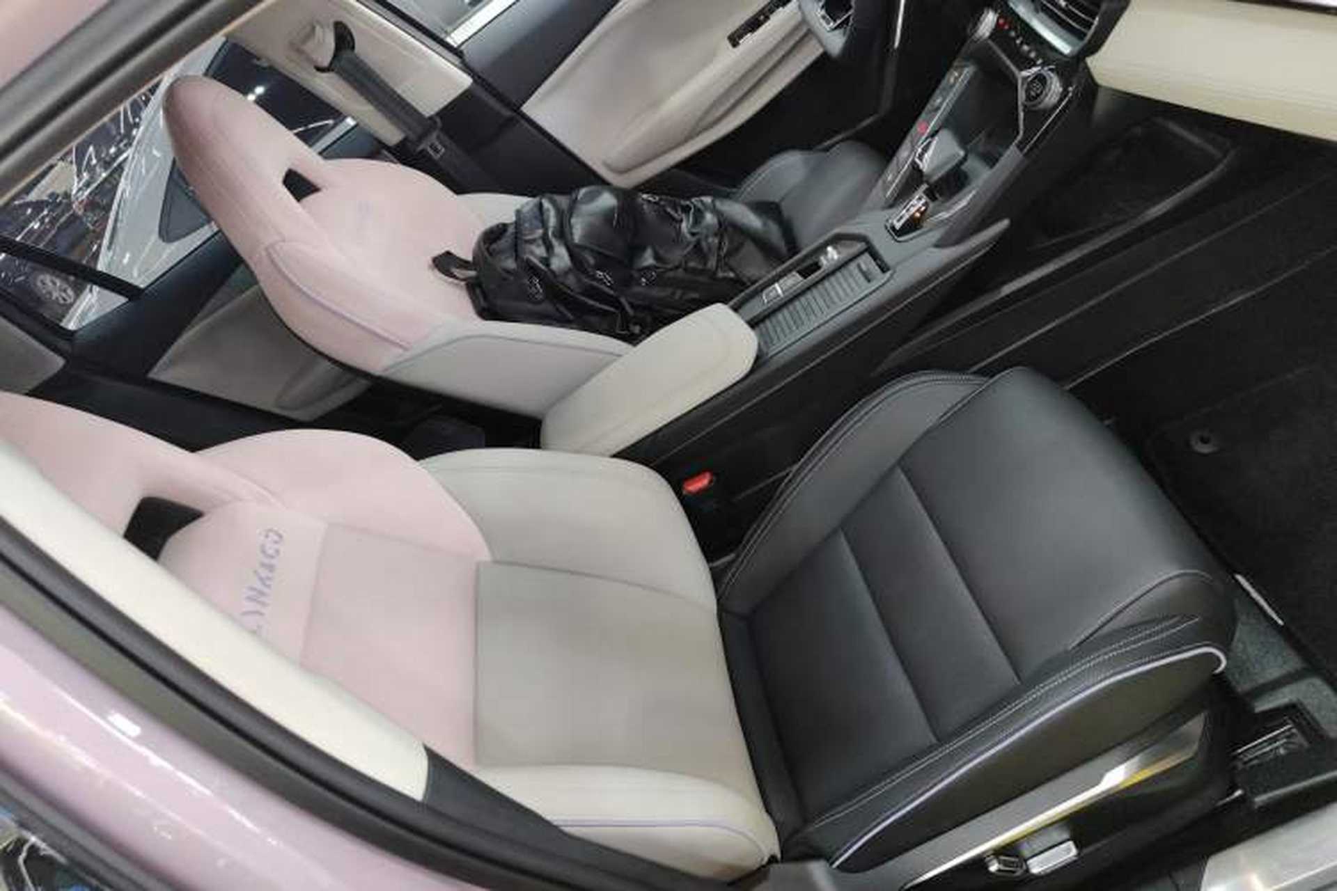 Used Lynk & Co 06 2023 Remix 1.5T Shero Right Front Seat