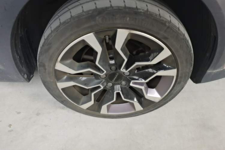 Used Lynk & Co 06 2023 Remix 1.5T Shero Right Front Wheel Hub
