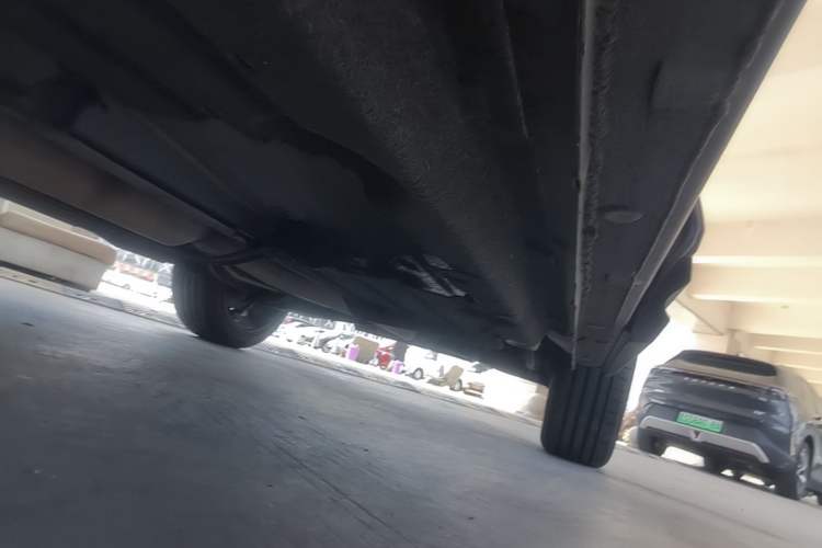 Used Lynk & Co 06 2023 Remix 1.5T Shero Right Side Sill