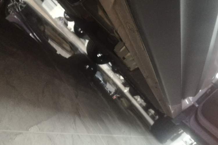Used Lynk & Co 06 2023 Remix 1.5T Shero Right Side Sill
