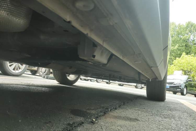 Used Lynk & Co 06 2023 Remix 1.5T Shero Right Side Sill