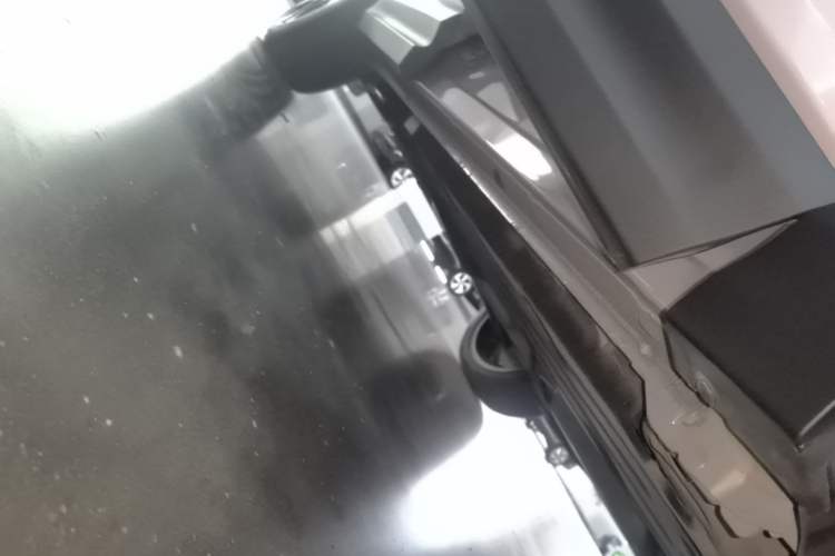 Used Lynk & Co 06 2023 Remix 1.5T Shero Right Side Sill