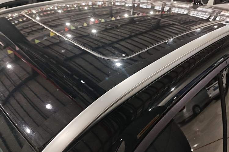 Used Lynk & Co 06 2023 Remix 1.5T Shero Roof