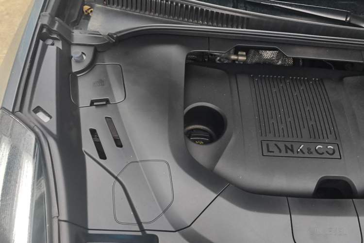 Used Lynk & Co 06 2023 Remix 1.5T JinPro Engine Bay Right