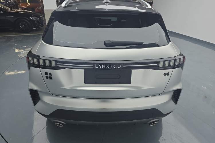 Used Lynk & Co 06 2023 Remix 1.5T Shero Exterior 4