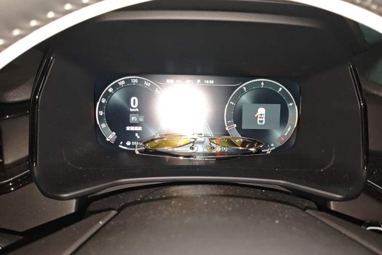 Used Lynk & Co 06 2023 Remix 1.5T JinPro Instrument Cluster
