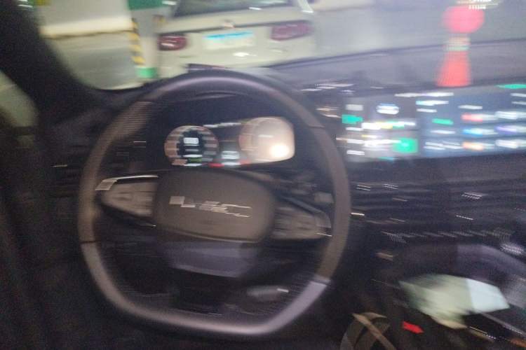 Used Lynk & Co 06 2023 Remix 1.5T JinPro Instrument Cluster