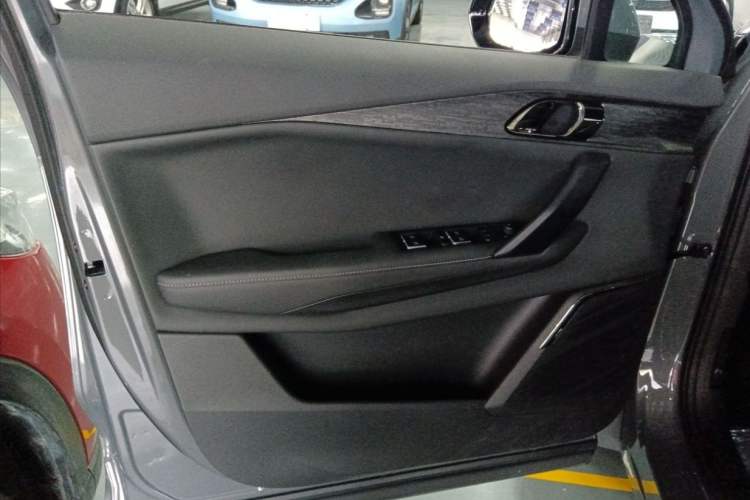 Used Lynk & Co 06 2023 Remix 1.5T JinPro Interior 9