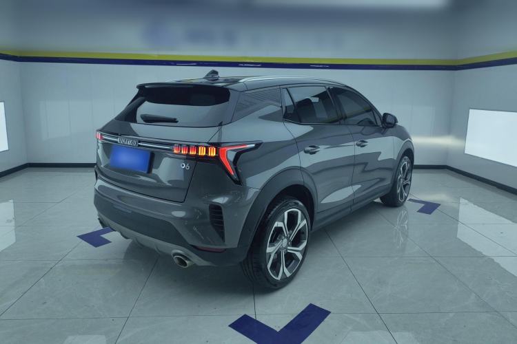 Used Lynk & Co 06 2023 Remix 1.5T Dynamic Halo Rear Right 45 Deg