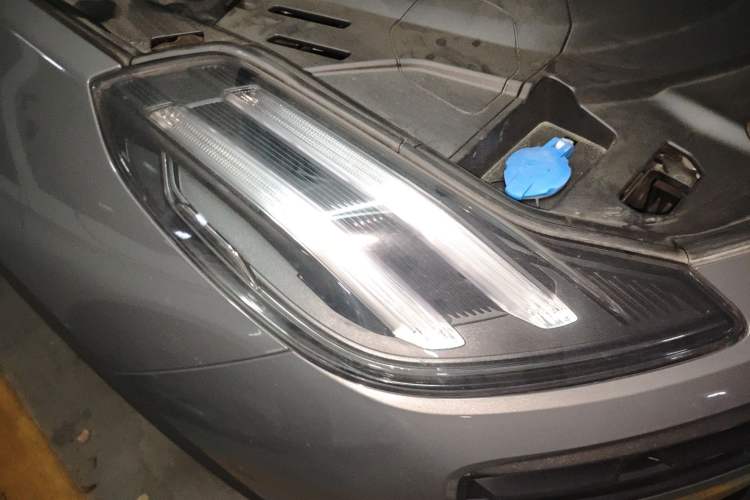 Used Lynk & Co 06 2023 Remix 1.5T JinPro Right Front Headlight