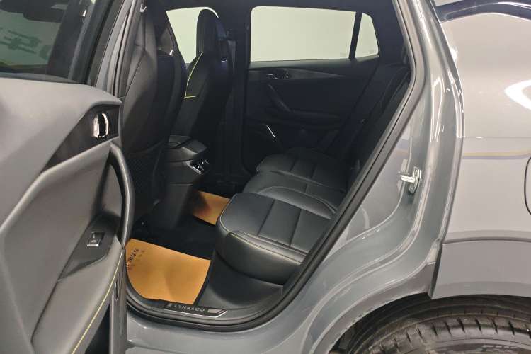 Used Lynk & Co 06 2023 Remix 1.5T Dynamic Halo Right Rear Seat