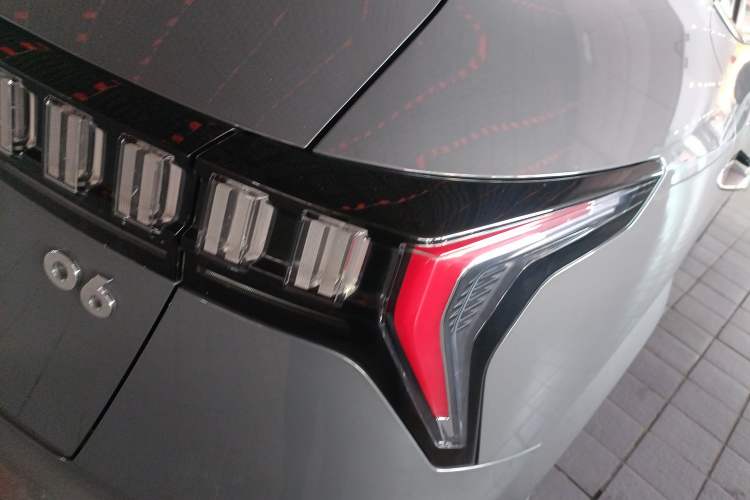 Used Lynk & Co 06 2023 Remix 1.5T JinPro Right Rear Taillight