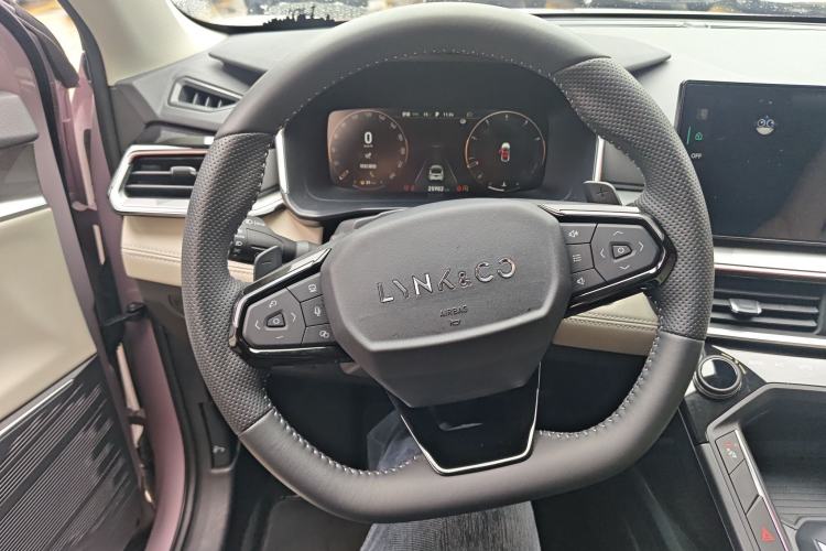 Used Lynk & Co 06 2023 Remix 1.5T Shero Steering Wheel